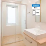 MAMPARA AJUSTABLE 140-160X185 CMS VIDRIO TRANSPARENTE